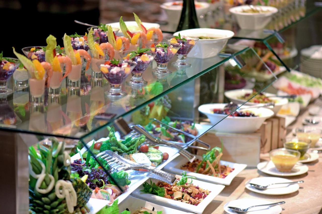 Grand Millennium Gizan فندق