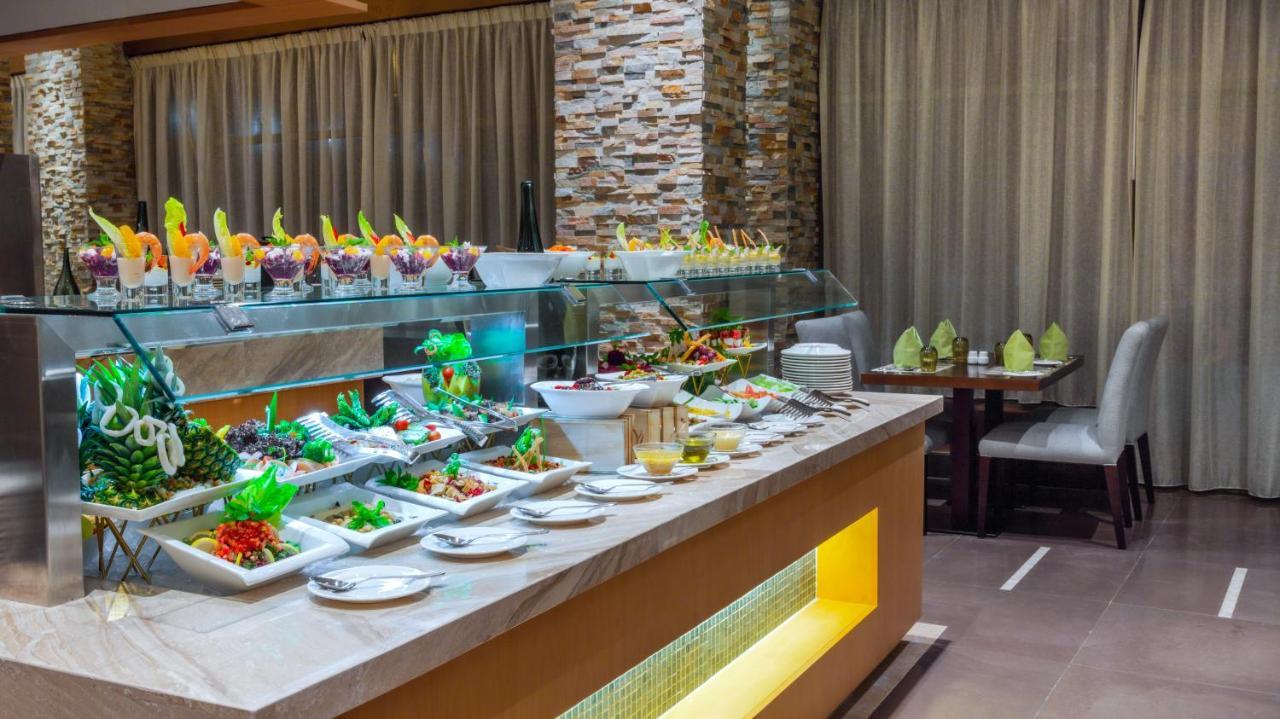 Grand Millennium Gizan فندق