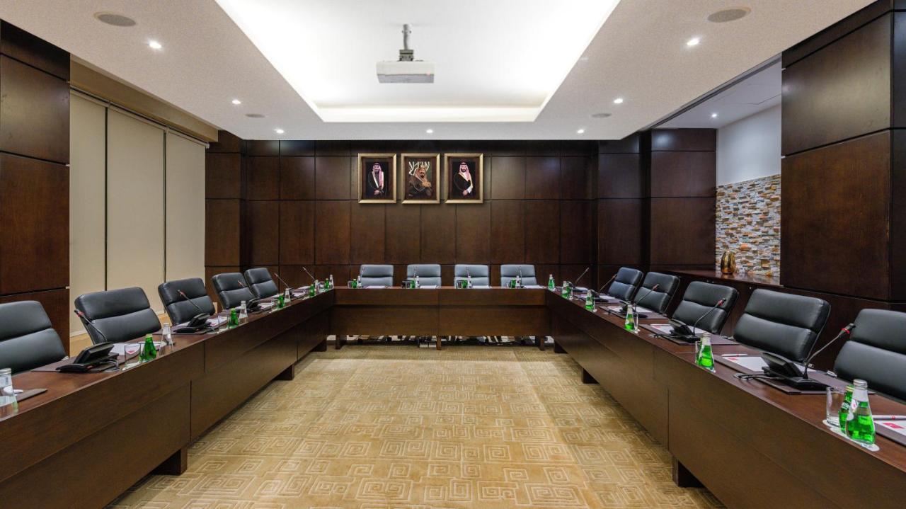 Hotel Grand Millennium Gizan 5*